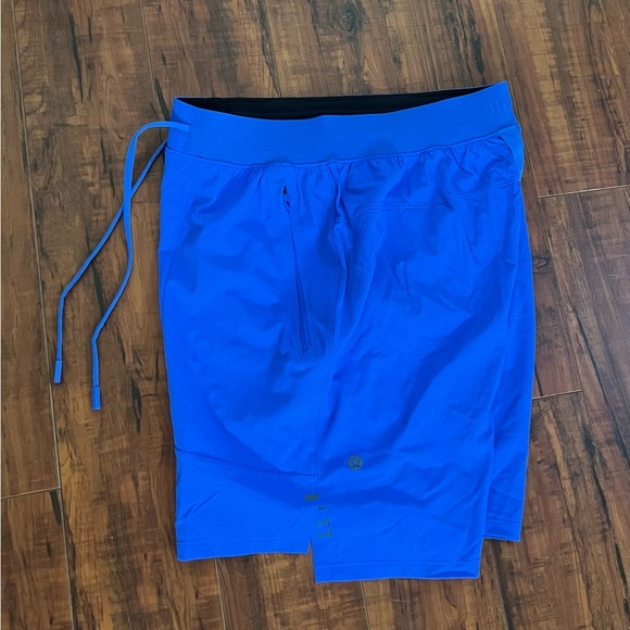 LULULEMON License to Train Linerless Short 7" - Picture 7 of 10